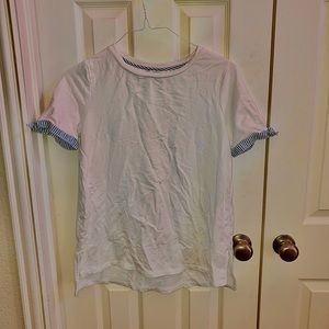 Crown & Ivy Bow Top Sleeves